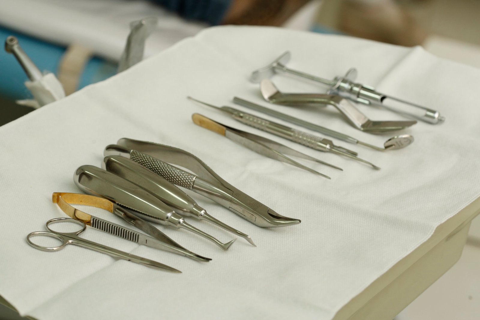 Instrumental periodontal